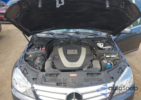 2010 Mercedes-Benz C 300 Luxury 4Matic/Sport 4Matic from USA, damaged, VIN WDDGF8BB3AF427154